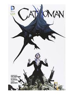 CATWOMAN 11  BATMAN UNIVERSE 35