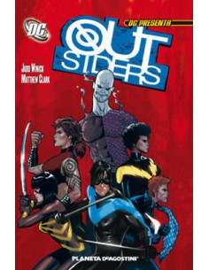 DC PRESENTA OUTSIDERS