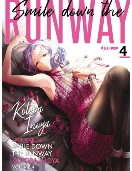 SMILE DOWN THE RUNWAY 4 (di 22)