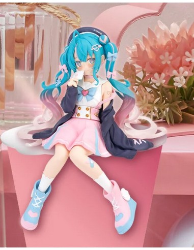 HATSUNE MIKU NOODLE STOPPER FIGURE