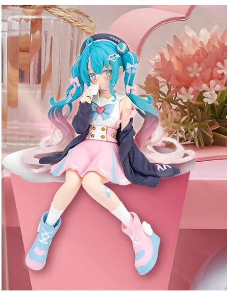 HATSUNE MIKU NOODLE STOPPER FIGURE