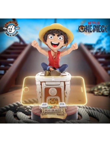 NETFLIX: ONE PIECE - CABLE GUYS FIGURE - HOLDEM - CHARGING HOLDER - LUFFY WANTED POSTER