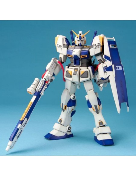 GUNDAM - MASTER GRADE - RX-78-4 GUNDAM - MODEL KIT 1/100