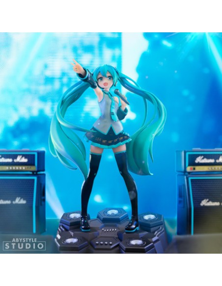 HATSUNE MIKU - FIGURINE - HATSUNE MIKU - STATUA 18CM